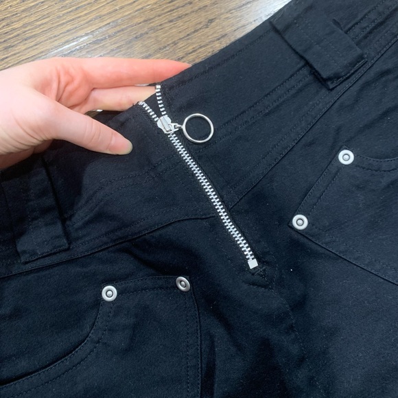 Like New Armani Exchange Black Skirt Size 0 Petite Women’s - Picture 4 of 7